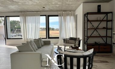Casa en venta en Costa Esmeralda con fondo al polo
