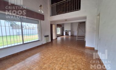 Casa Quinta en alquiler excepcional ubicación, vivienda o comercial.