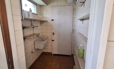 Casa Quinta en alquiler excepcional ubicación, vivienda o comercial.