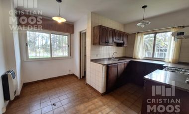 Casa Quinta en alquiler excepcional ubicación, vivienda o comercial.