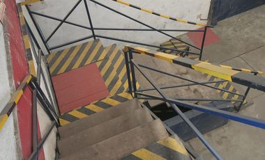 Edificio Comercial en Lanús Oeste-venta