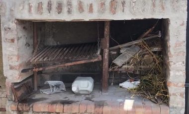 Casa en venta - 3 Dormitorios 1 Baño - Cochera - 215Mts2 - Mar del Plata