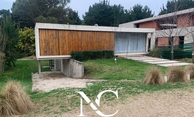 Casa en venta en Costa Esmeralda Sector Deportivo