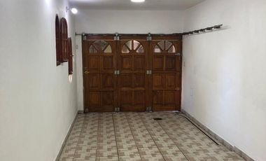 Chalet  en Remedios de Escalada