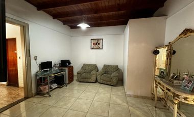 Chalet  en Remedios de Escalada