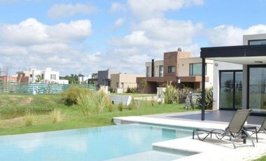 Casa en Venta La Alameda Canning