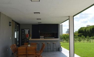 Casa en Venta La Alameda Canning