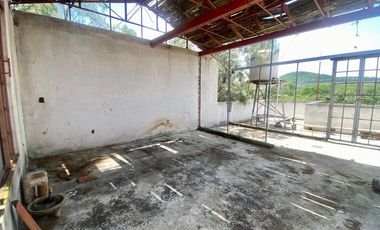 HOTEL EN VENTA SOBRE LA LAGUNA DE EN CAJITITLAN
