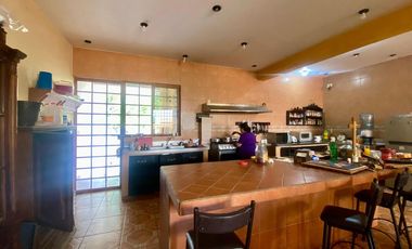 HOTEL EN VENTA SOBRE LA LAGUNA DE EN CAJITITLAN