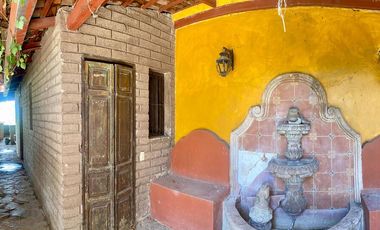 HOTEL EN VENTA SOBRE LA LAGUNA DE EN CAJITITLAN