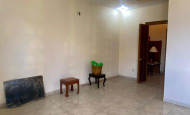 HOTEL EN VENTA SOBRE LA LAGUNA DE EN CAJITITLAN