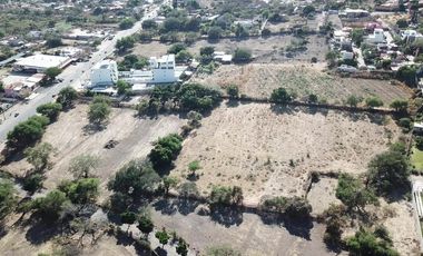 Terreno en Ajijic uso Habitacional Horizontal