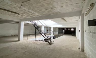 Bodega a 2 Cuadras de Plaza Forum Tlaquepaque