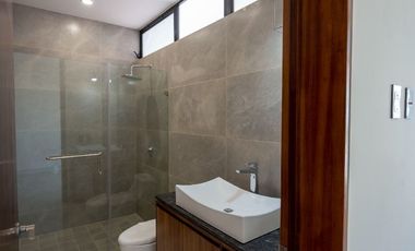 Venta Casa NUEVA  en Provenza 4 Recamaras