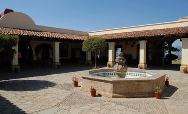 Terreno sobre el campo de golf