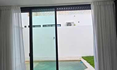 Renta amueblada| con paneles solares 4 recámaras dentro de privada Entre Parques