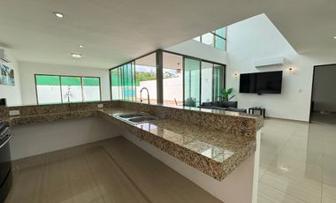 CASA EN VENTA EN SAN DIEGO CUTZ, NORTE DE MÉRIDA