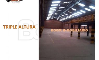ARRIENDO BODEGA 2.400 M2 PUENTE ARANDA