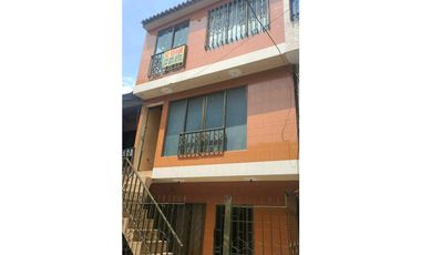 Venta de Apartamento 3 piso en propiedad horizontal puertas del sol