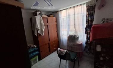 GIA 113. Casa en venta. Mosquera- Rincon de los Virreyes