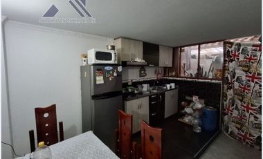 GIA 113. Casa en venta. Mosquera- Rincon de los Virreyes