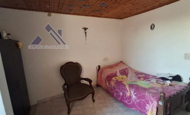 GIA 113. Casa en venta. Mosquera- Rincon de los Virreyes