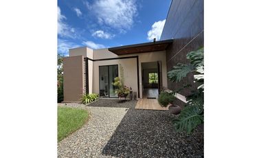 VENTA CASA CONDOMINIO CASA DE CAMPO RESTREPO -META