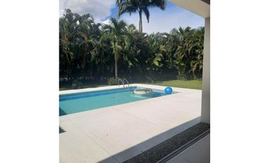 CASA CAMPESTRE EN VENTA VILLAVICENCIO TIERRA DEL SOL