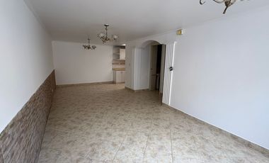 VENTA CASA 4 DORMITORIOS SIMON BOLIVAR SECTOR URABA