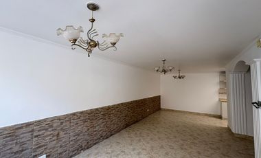 VENTA CASA 4 DORMITORIOS SIMON BOLIVAR SECTOR URABA