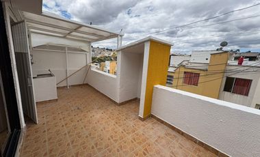 VENTA CASA 4 DORMITORIOS SIMON BOLIVAR SECTOR URABA