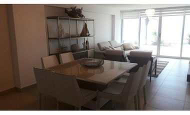 Alquilo Apartamento Naos island Causeway Amoblado