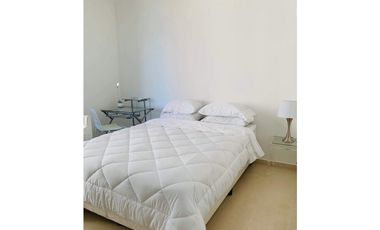 Se alquila apto en Pacific Hills Torre 300