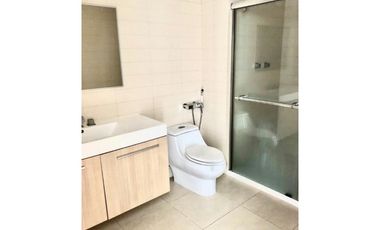 Venta o alquiler Apartamento ph White Tower