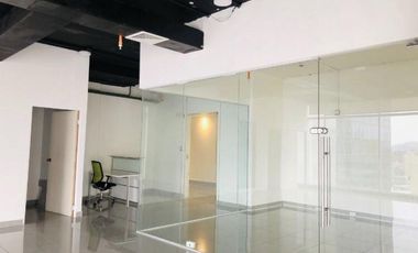 Alquiler oficina Sortis Business Tower