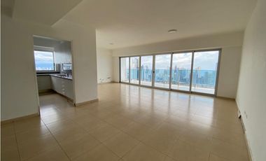 VENDO  APARTAMENTO PH WHITE AVENIDA BALBOA