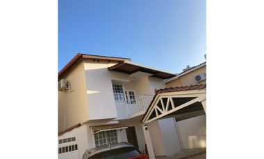 ALQUILO CASA EN EL CRISOL VILLAS DE CERRO LINDO