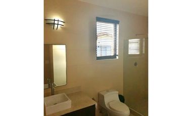 Casa en Venta en Pacifico. Howard