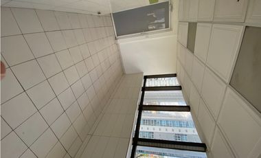 VENDO OFICINA EN LA TORRE BAC EN LA AVENIDA BALBOA