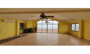 VENDO CASA DE TRES NIVELES EN ALTOS DEL MARIA PIMONTE