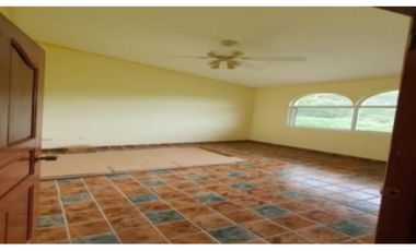 VENDO CASA EN ALTOS DE MARIA PIMONTE CHAME