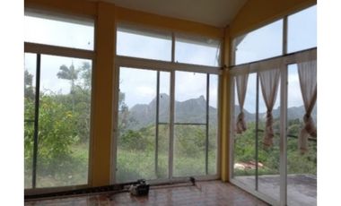 VENDO CASA EN ALTOS DE MARIA PIMONTE CHAME