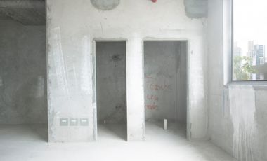 ALQUILO LOCAL EN ROYAL BLUE PLAZA EN VIA PORRAS