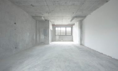 ALQUILO LOCAL EN ROYAL BLUE PLAZA EN VIA PORRAS