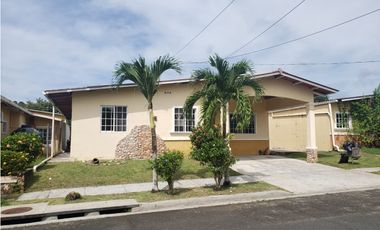 Casa EN VENTA en Residencial Villa Las Palmeras Arraijan