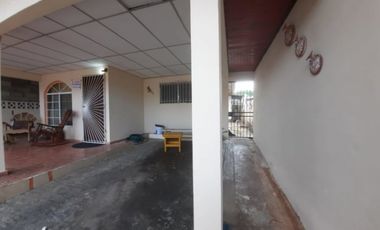 SE VENDE CASA EN DON BOSCO