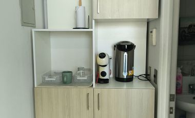 OFIC. 2 PRIVADOS + 2 BAÑOS + RECEPCION CON ESTAC Y BOD