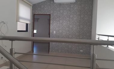 SE VENDE CASA EN PH RIVER VALLEY EN HOWARD