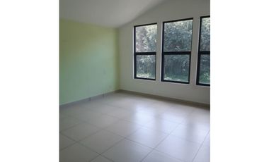 SE VENDE CASA EN PH RIVER VALLEY EN HOWARD