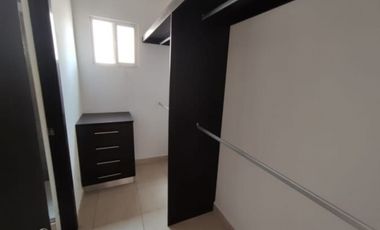 SE VENDE CASA EN EL PH VILLA TIBER EN BRISAS DEL GOLF